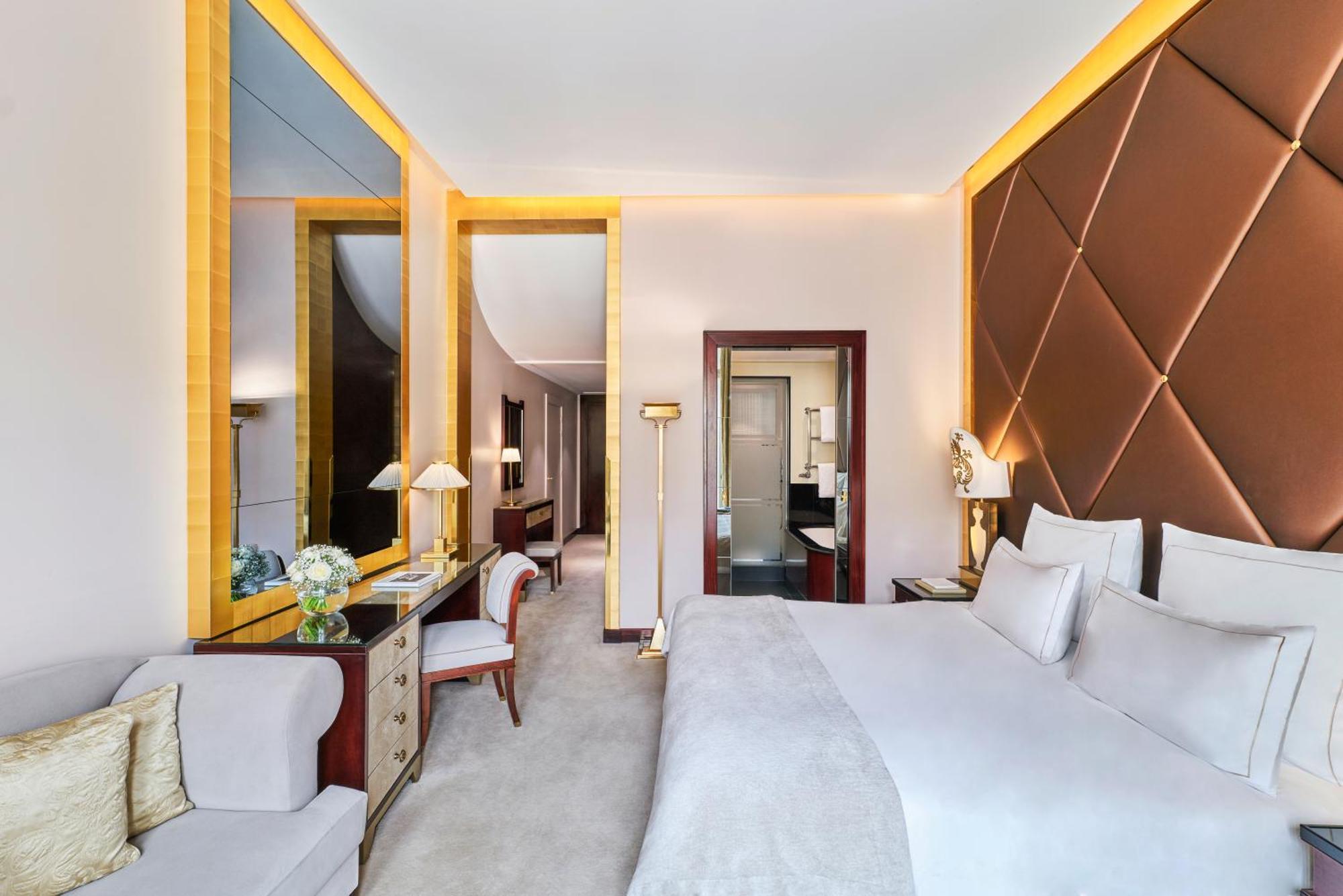 Hotel Barriere Fouquet'S París Exterior foto